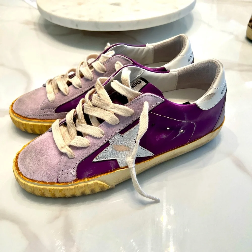 Brand New Still in Box Golden Goose Superstar Classics with Spur - Picture 1 of 7